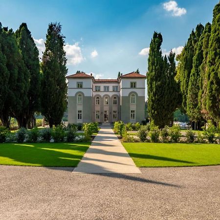 Boutique Hotel Villa Monty Banks Чезена Экстерьер фото